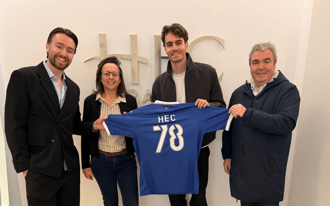 Le FC Versailles et HEC Paris lancent un partenariat entre sport et apprentissage